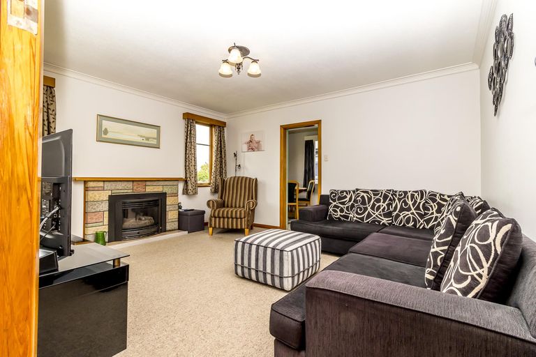 Photo of property in 109 Fitzroy Street, Terrace End, Palmerston North, 4410