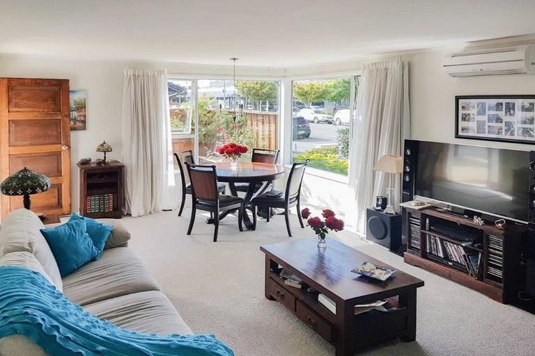 Photo of property in 1/43 Blair Avenue, Papanui, Christchurch, 8053