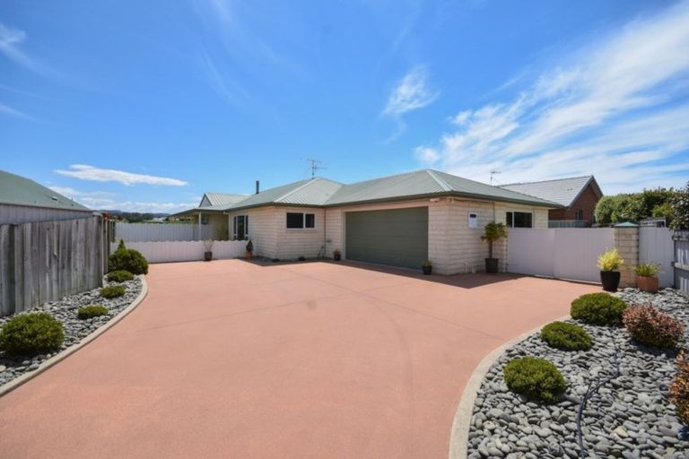 Photo of property in 8 Kanuka Court, Mosgiel, 9024