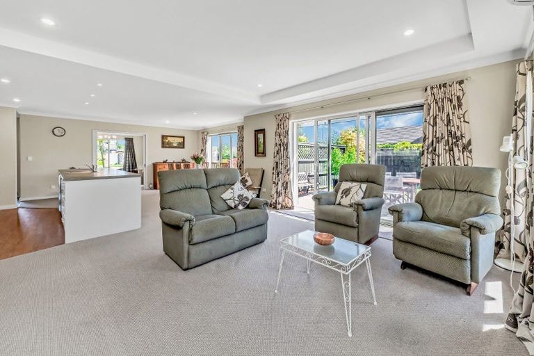 Photo of property in 9 Pemberton Drive, Darfield, 7510