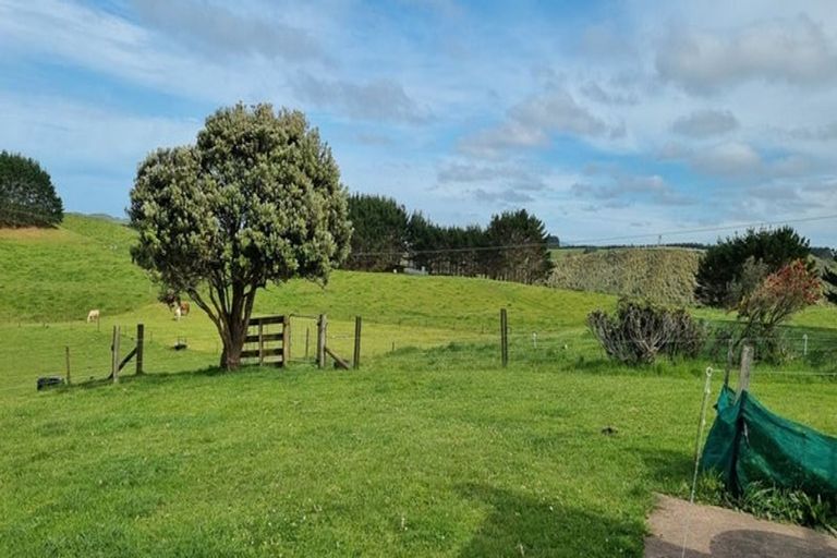 Photo of property in 1265 Babylon Coast Road, Omamari, Dargaville, 0373