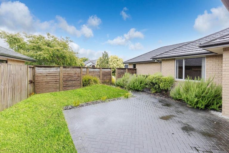 Photo of property in 13 Oldfield Court, Huntington, Hamilton, 3210