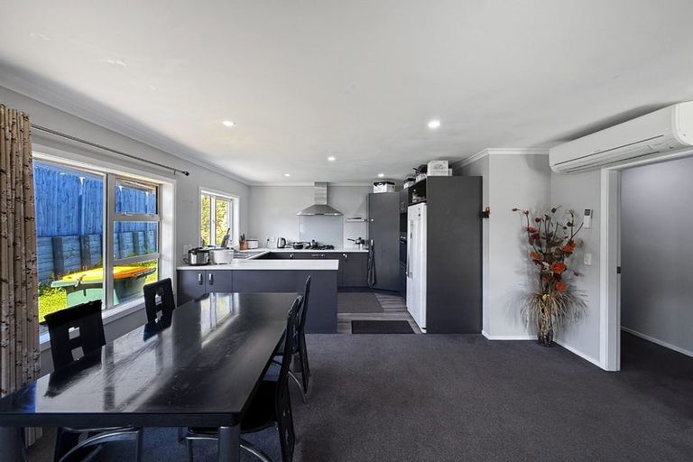 Photo of property in 33 Brian Morgan Terrace, Wainuiomata, Lower Hutt, 5014