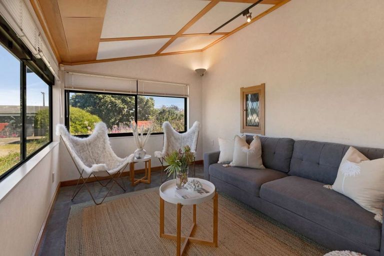 Photo of property in 69 Matai Street, Castlecliff, Whanganui, 4501