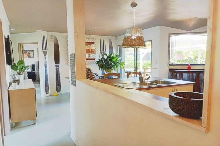 Photo of property in 42 Katerini Grove, Papamoa Beach, Papamoa, 3118