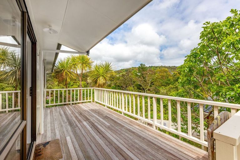 Photo of property in 25 Postgate Drive, Whitby, Porirua, 5024