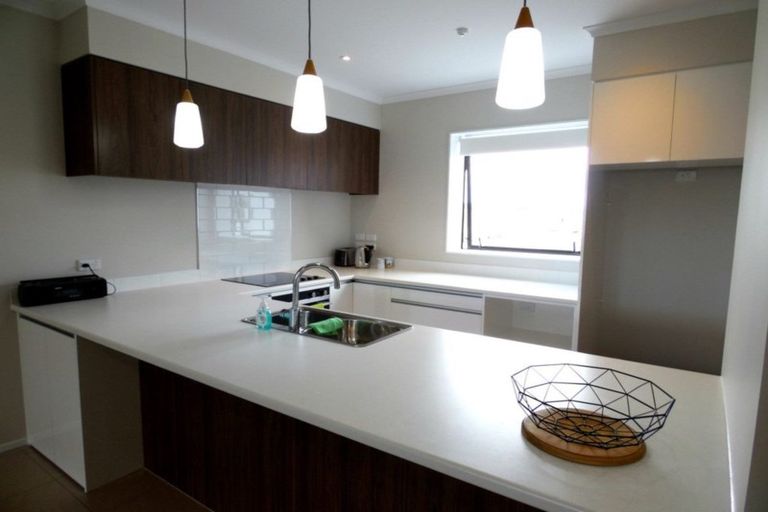 Photo of property in 25 De Havilland Road, Hobsonville, Auckland, 0618