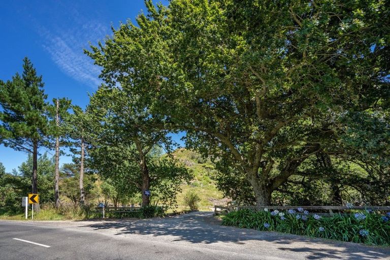 Photo of property in 208 Wentworth Valley Road, Whangamata, 3691