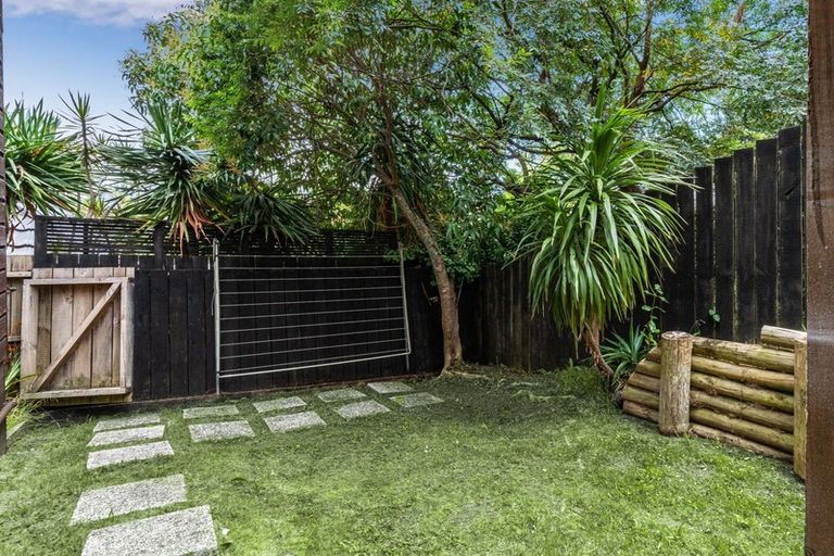 Photo of property in 8/82 Bassett Road, Remuera, Auckland, 1050