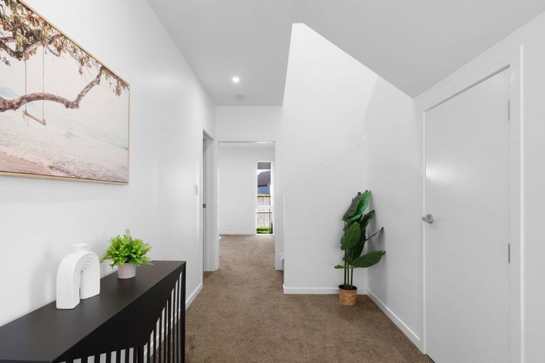Photo of property in 21 Bellbird Street, Papakura, 2110