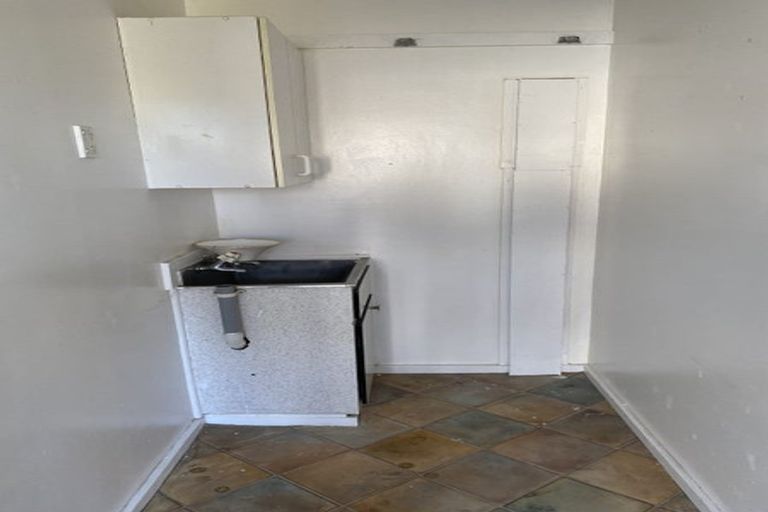 Photo of property in 3 Applewood Drive, Henderson, Auckland, 0612