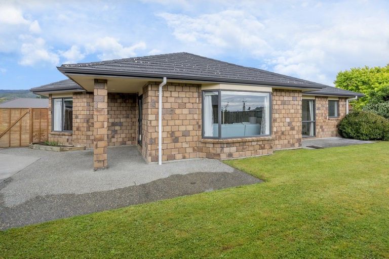 Photo of property in 5 Ludlam Way, Otaki, 5512