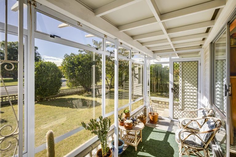 Photo of property in 4 Logan Avenue, Marewa, Napier, 4110