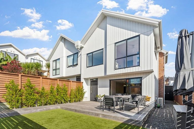 Photo of property in 10 Orca Drive, Stanmore Bay, Whangaparaoa, 0932