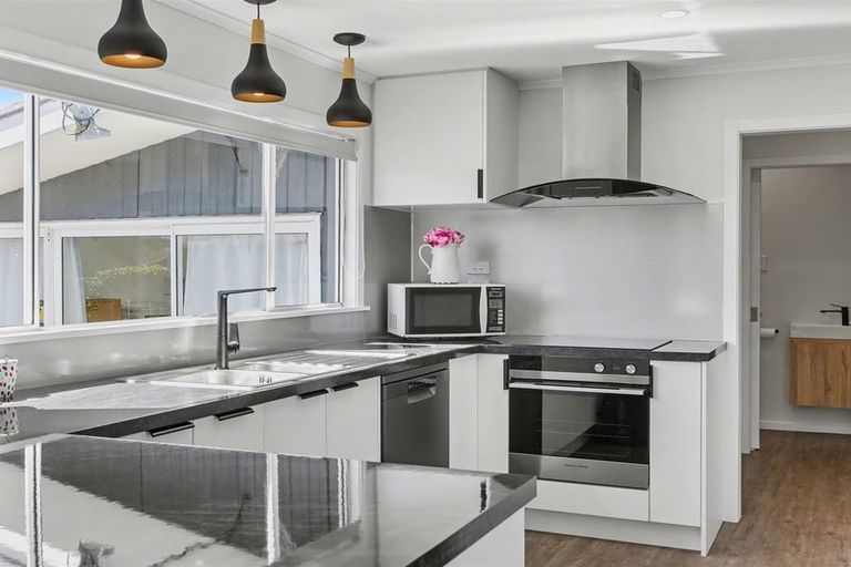 Photo of property in 81 Domett Street, Westport, 7825