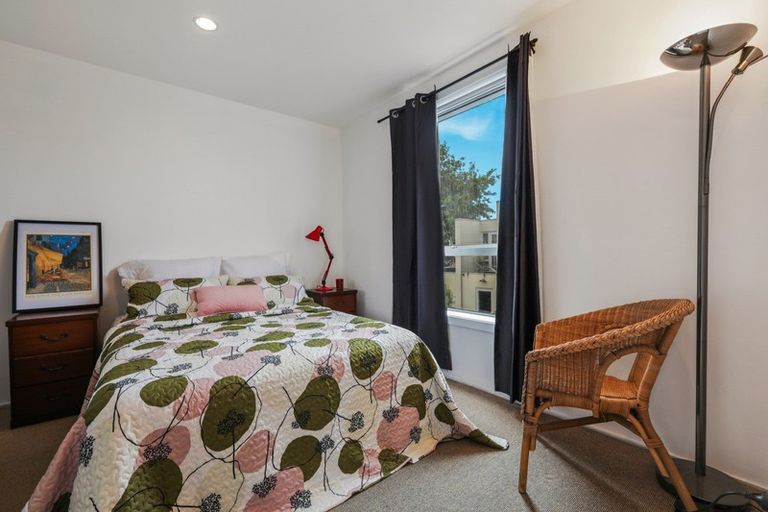 Photo of property in 17a Whiteleigh Avenue, Addington, Christchurch, 8024