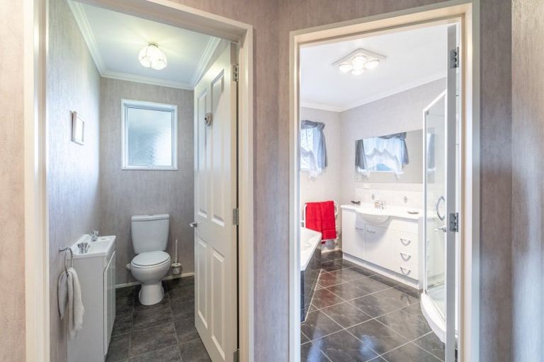 Photo of property in 8 Mcauley Place, Waikiwi, Invercargill, 9810