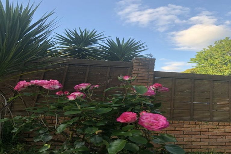 Photo of property in 97 Polo Prince Drive, Totara Park, Manurewa, 2576