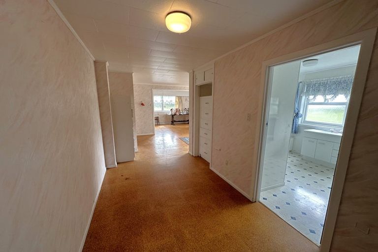 Photo of property in 27 Benalder Crescent, Tokoroa, 3420