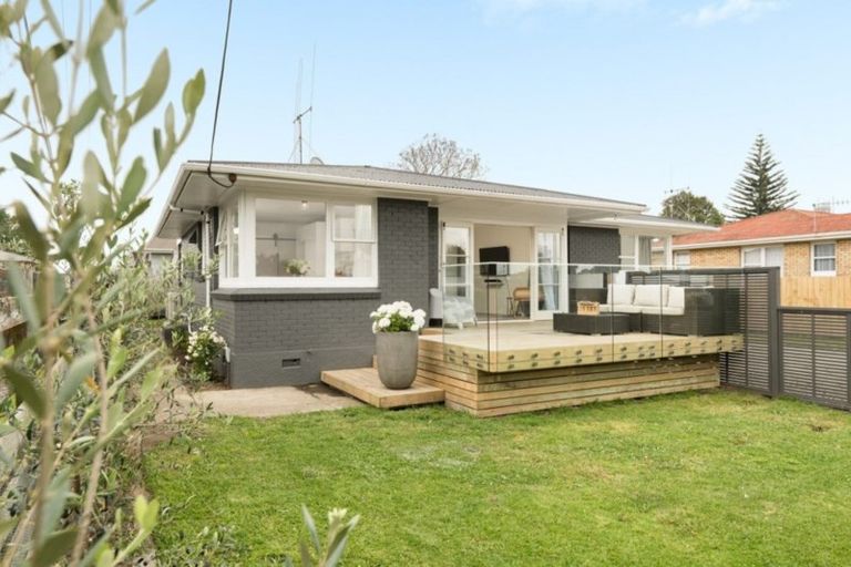 Photo of property in 17 Watling Street, Gate Pa, Tauranga, 3112