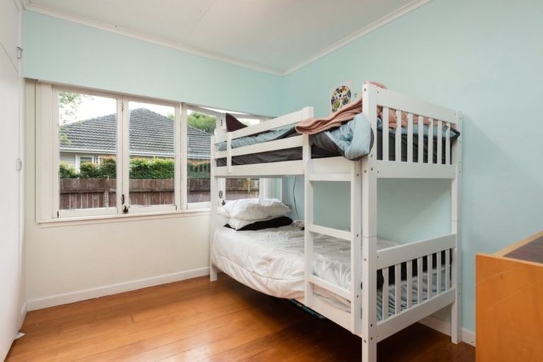 Photo of property in 77 Ngatai Road, Otumoetai, Tauranga, 3110