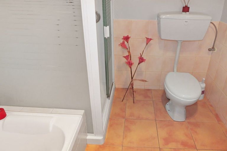 Photo of property in 125 Hickford Road, Foxton, 4893