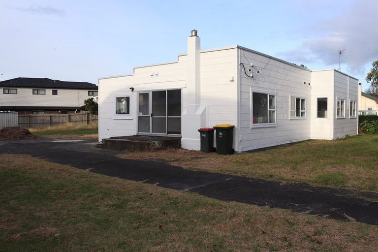 Photo of property in 9 Gibbs Road, Manurewa, Auckland, 2102