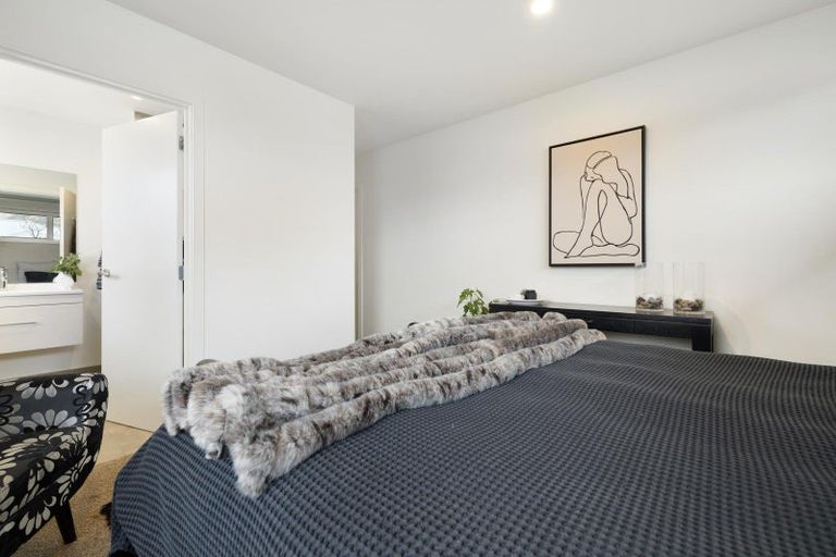 Photo of property in 37 Cheltenham Road, Lower Shotover, Queenstown, 9304