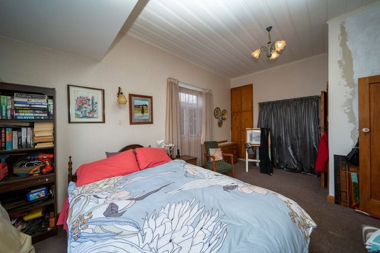 Photo of property in 7 Seddon Street, Westown, New Plymouth, 4310