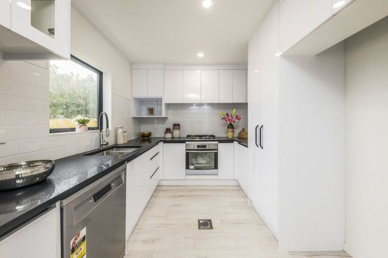 Photo of property in 141a Russell Road, Manurewa, Auckland, 2102