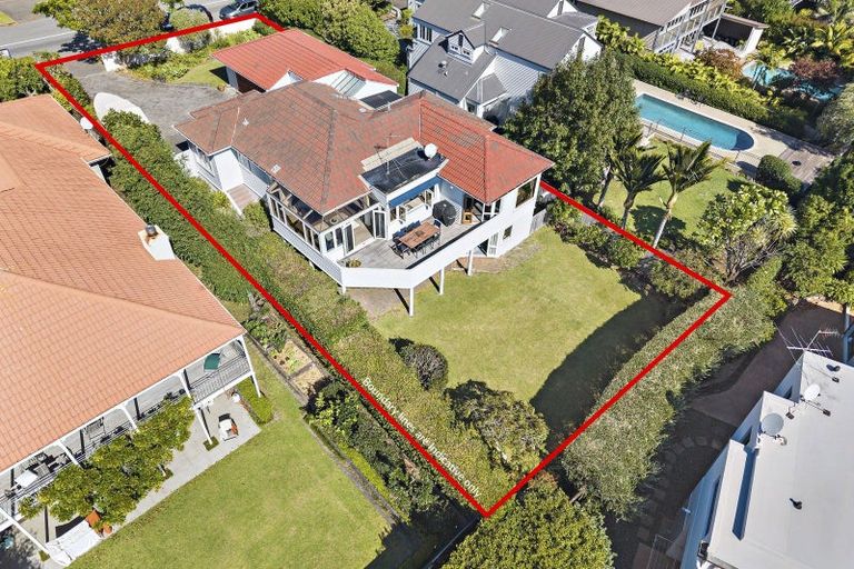 Photo of property in 825 Riddell Road, Saint Heliers, Auckland, 1071
