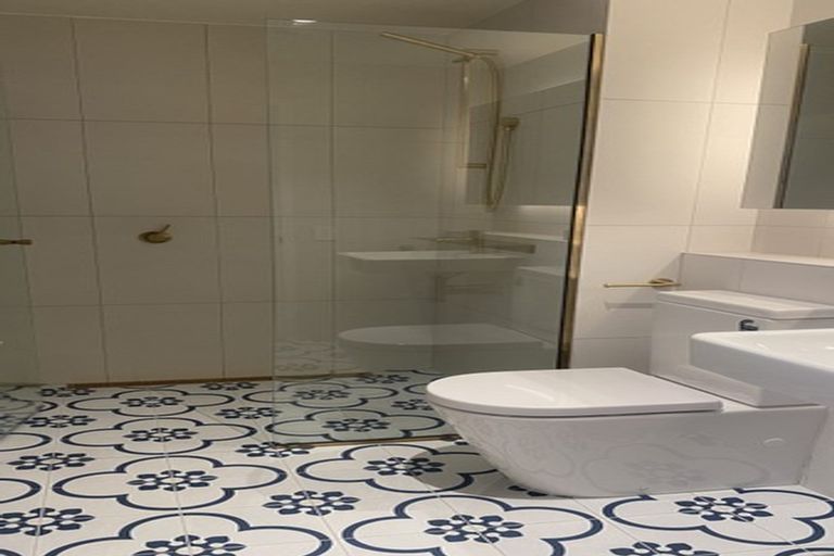 Photo of property in Sunset West, 110/251 Victoria Street, Wellington, 6011