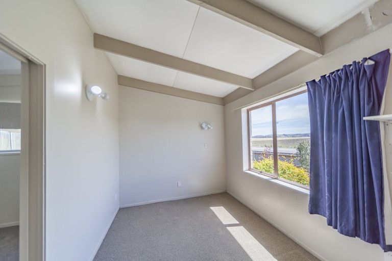 Photo of property in 1/382 Main Road North, Bay View, Napier, 4104