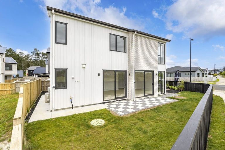Photo of property in 18 Zadar Street, Kumeu, 0810