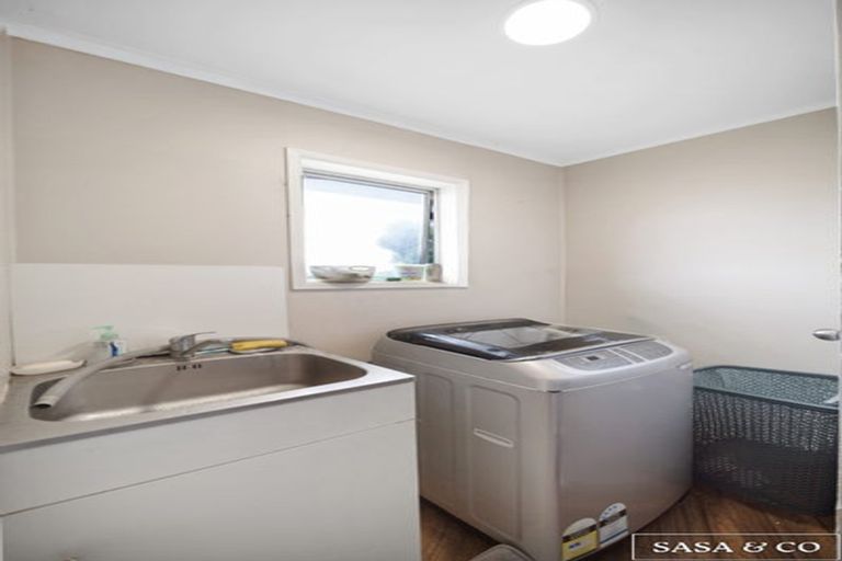 Photo of property in 3 Ilford Crescent, Mangere, Auckland, 2022