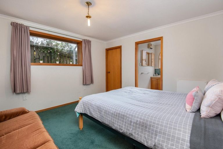 Photo of property in 102 Wakari Road, Helensburgh, Dunedin, 9010