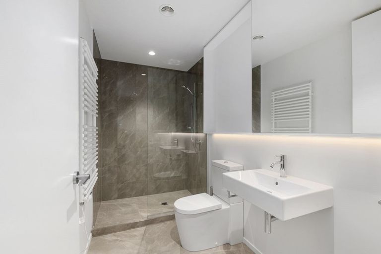 Photo of property in 5 Mary Dobson Way, Island Bay, Wellington, 6023