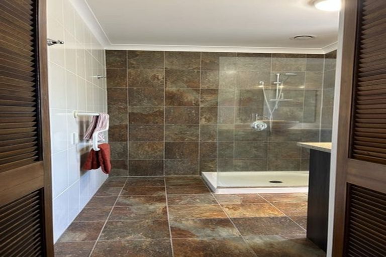 Photo of property in 15 Parkvale Road, Otumoetai, Tauranga, 3110