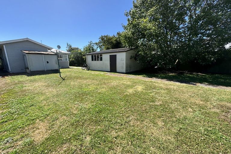 Photo of property in 6 Nortons Road, Avonhead, Christchurch, 8042
