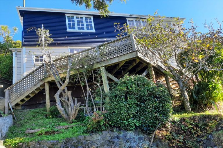 Photo of property in 27 Roseneath Terrace, Roseneath, Wellington, 6011