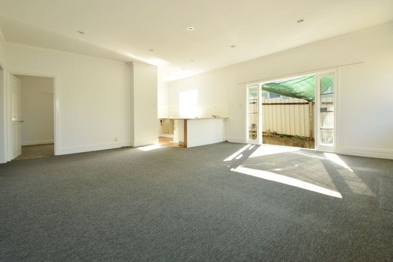 Photo of property in 5 Beatty Avenue, Manurewa, Auckland, 2102