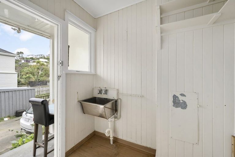 Photo of property in 135 Onslow Road, Khandallah, Wellington, 6035