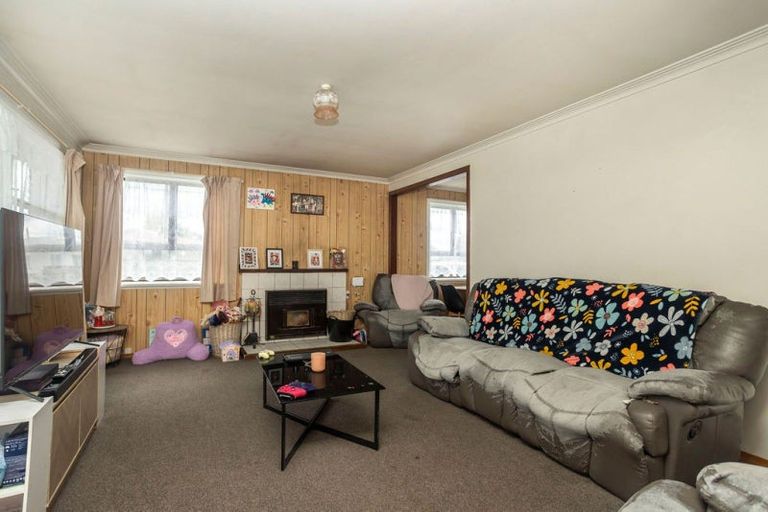 Photo of property in 56 Tennyson Street, Dannevirke, 4930