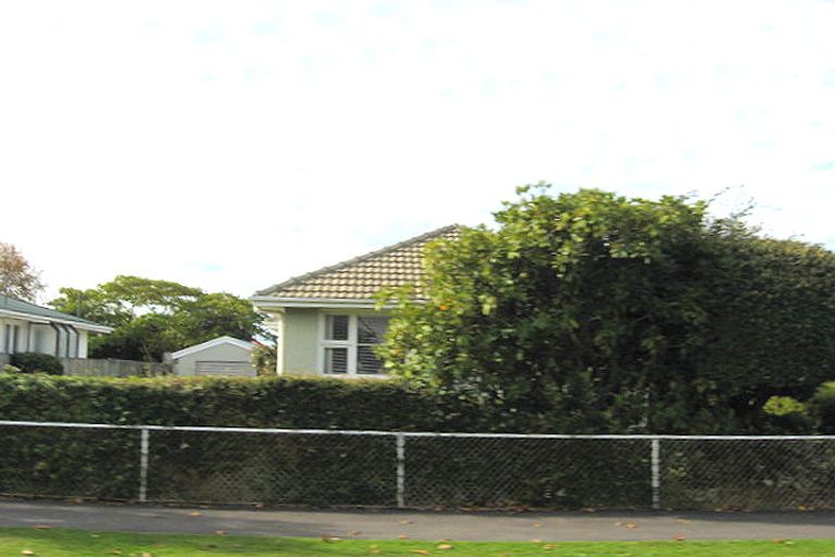 Photo of property in 46 Colman Avenue, Sockburn, Christchurch, 8042