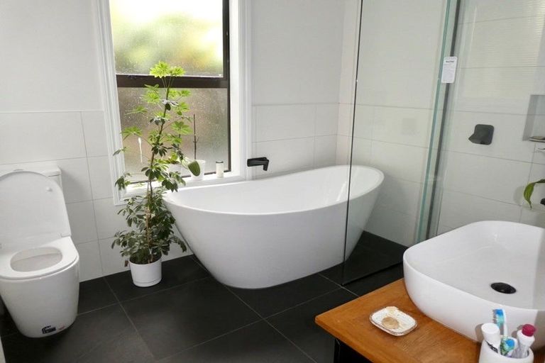 Photo of property in 59 Kaikorai Valley Road, Kaikorai, Dunedin, 9010