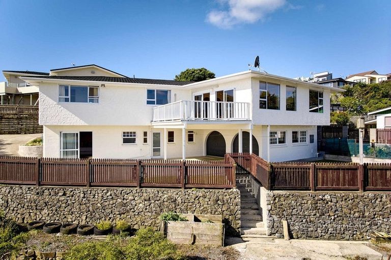 Photo of property in 101 Pope Street, Camborne, Porirua, 5026