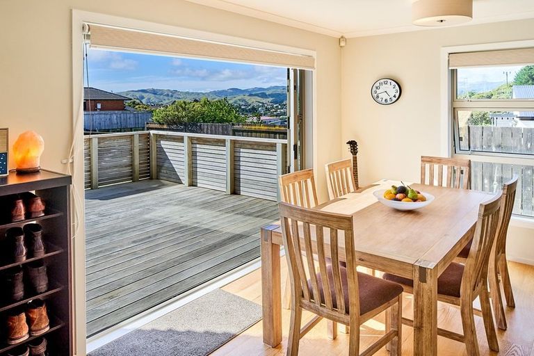 Photo of property in 147a Navigation Drive, Whitby, Porirua, 5024