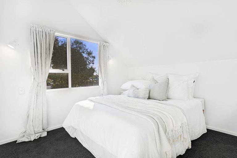 Photo of property in 35a Mountbatten Street, New Brighton, Christchurch, 8061