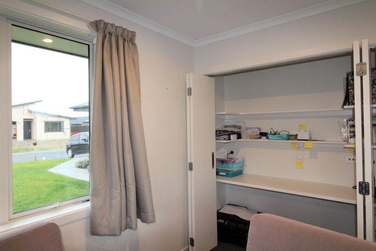 Photo of property in 11 Phoenix Place, Cromwell, 9310