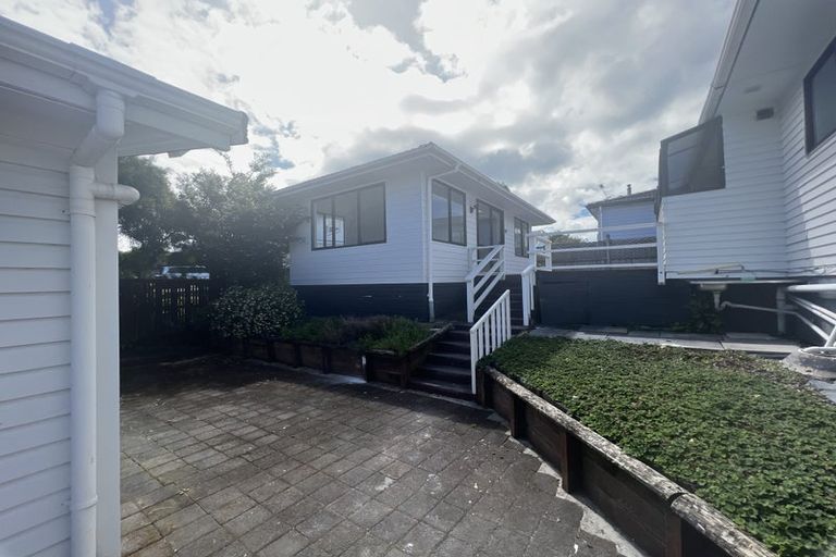 Photo of property in 35 Cherry Road, Bucklands Beach, Auckland, 2014